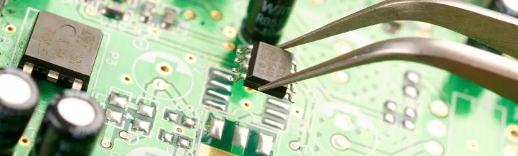 shutterstock_48908626-small shutterstock_48908626-small